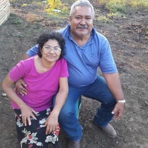 Meet your Posher, Perla